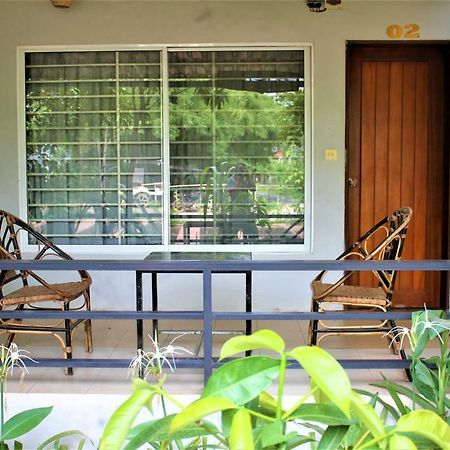 My Parents Guesthouse Kampot Buitenkant foto
