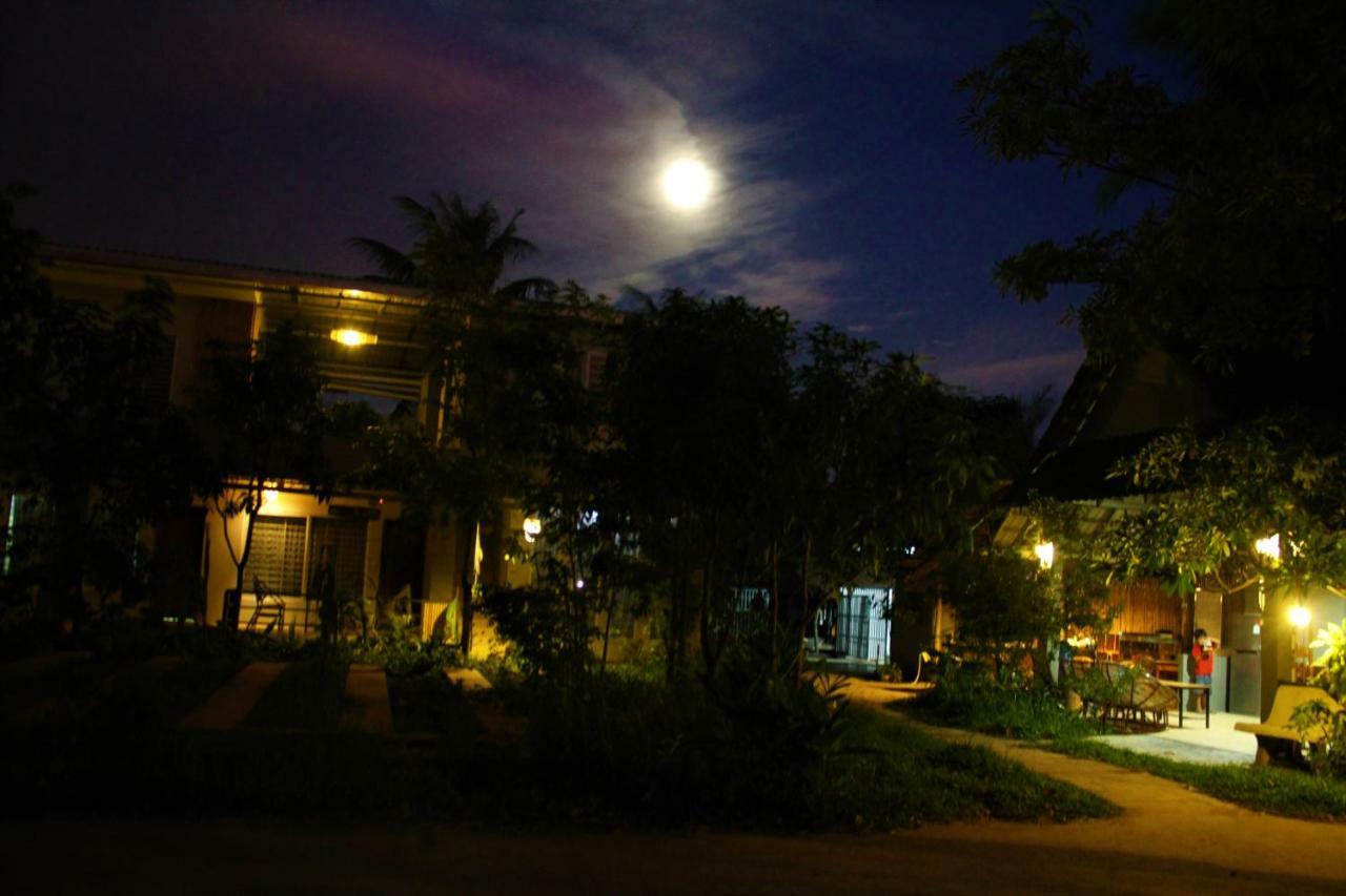 My Parents Guesthouse Kampot Buitenkant foto