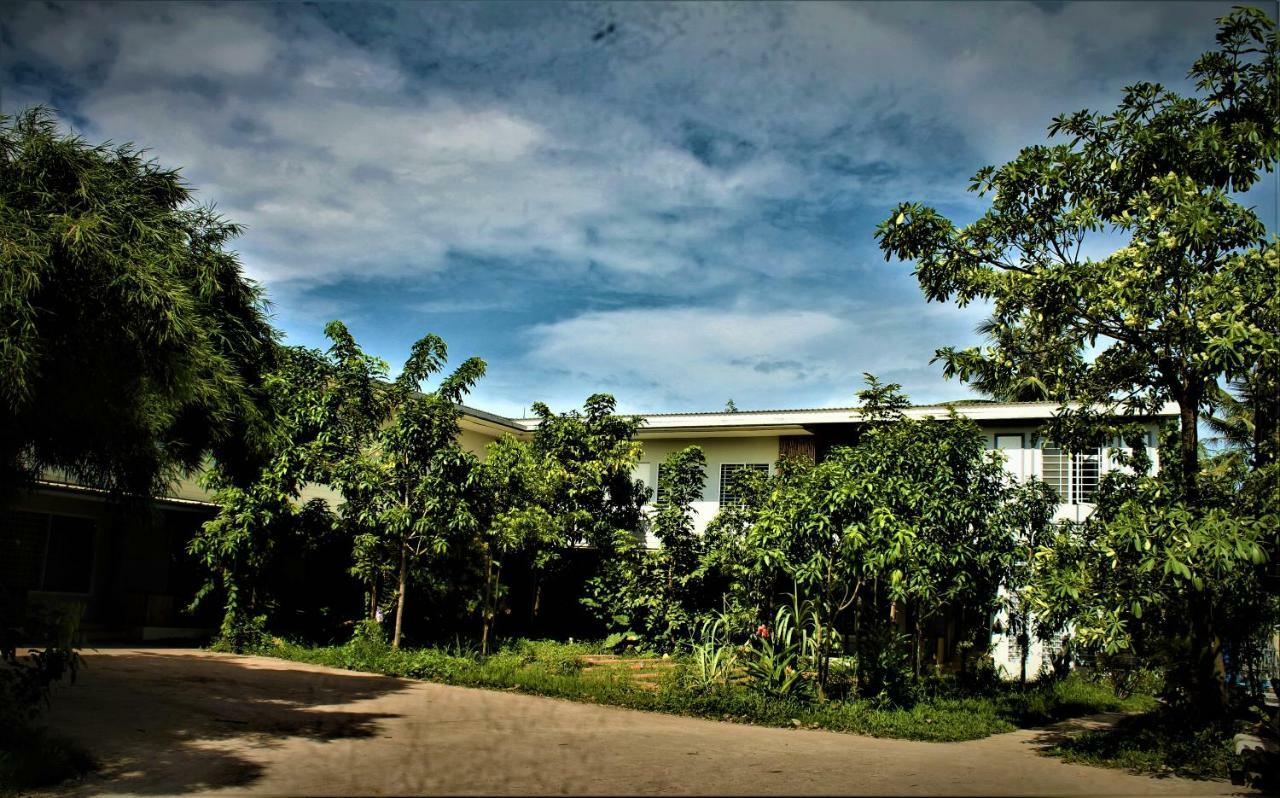 My Parents Guesthouse Kampot Buitenkant foto